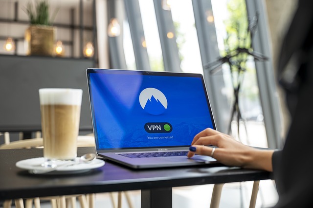 How a VPN Works: A Simple Guide to Secure Internet Connections